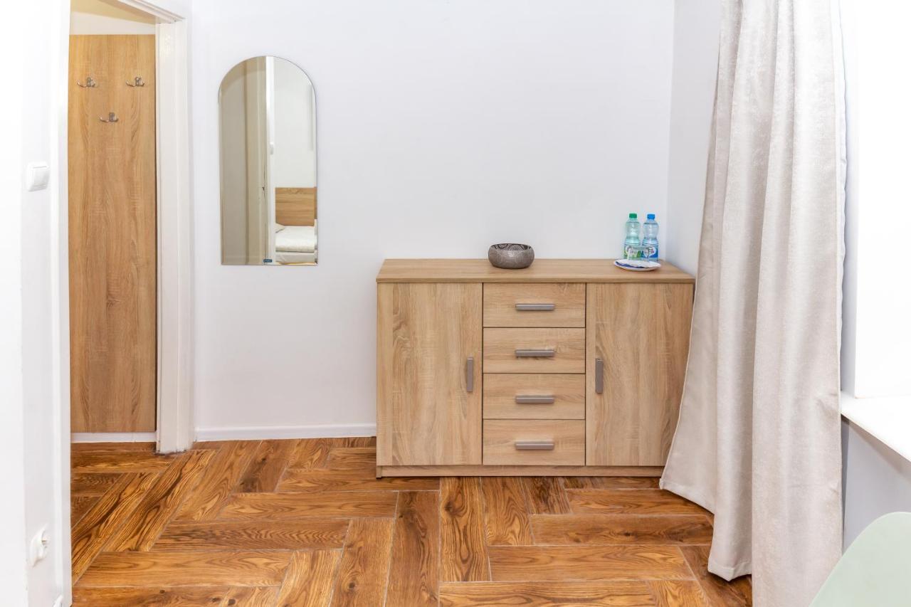 Skarbek Ilawa, Pokoje I Apartamenty Extérieur photo